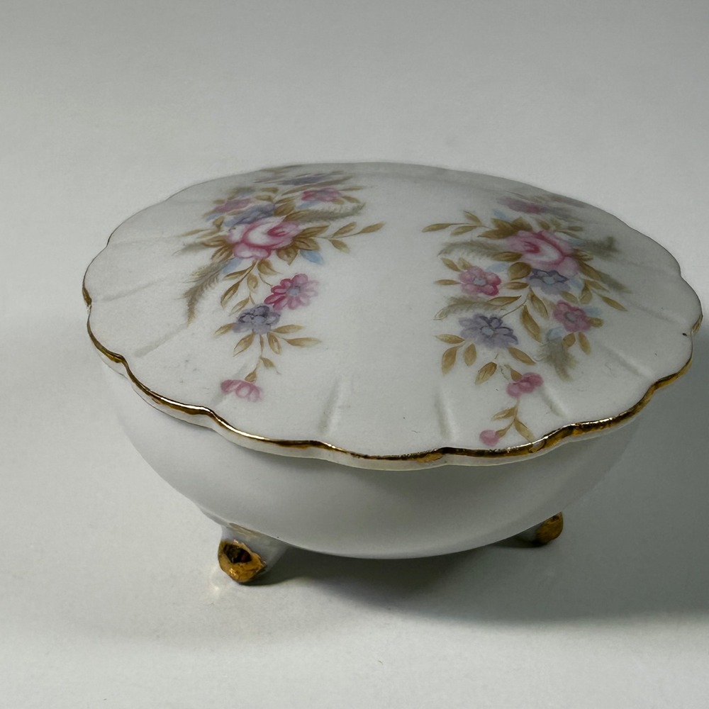 Vintage Floral Porcelain Trinket Box Gold Trim Footed Round Jewelry Dish 7055 - Picture 2 of 9